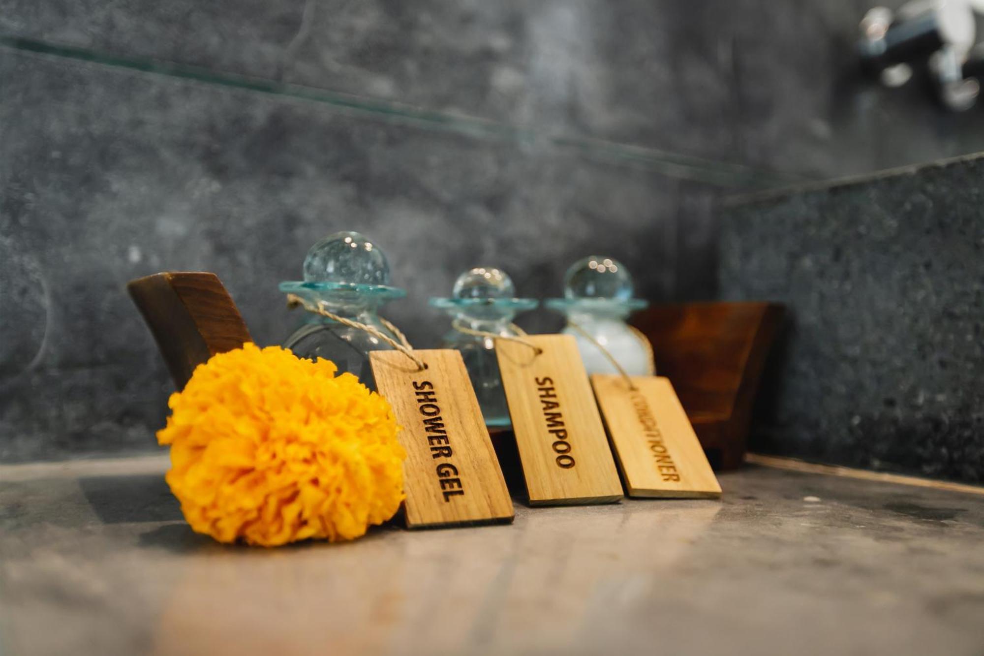Indiana Kenanga Boutique Hotel & Spa Lembongan Rom bilde